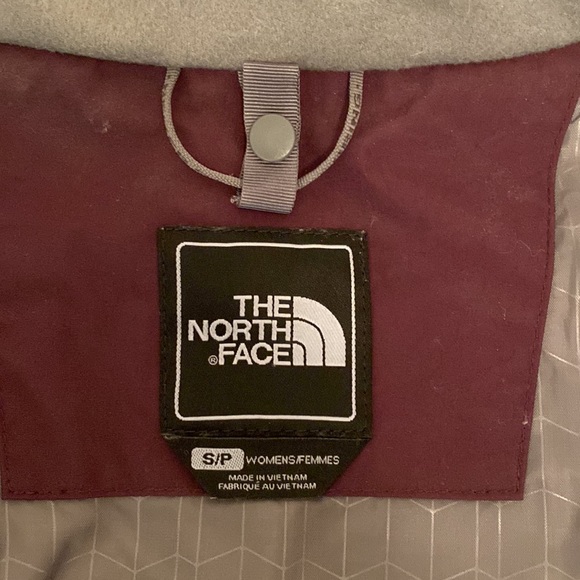 The north face outer layer jacket - Picture 2 of 4